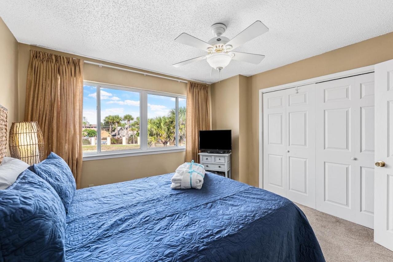 Breathtaking Views From Gulf Front 2 Bd / 3 Ba Townhome! Holiday home Panama City Beach